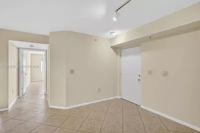 3613 NW Mediterranean Ln #206, Jensen Beach, FL 34957 - Photo 4