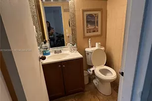 17021 N Bay Rd, Sunny Isles Beach, FL 33160 - Photo 8