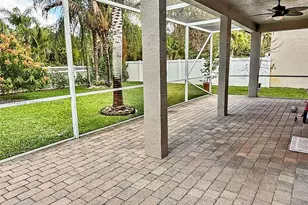 1462 Running Oak Ct, Royal Palm Beach, FL 33411 - Photo 10