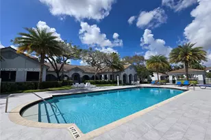 2620 S University Dr, Davie, FL 33328 - Photo 20