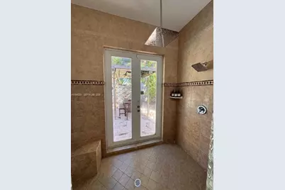 2101 NE 25th St #2101, Wilton Manors, FL 33305 - Photo 18