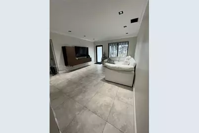 1111 Adams St, Hollywood, FL 33019 - Photo 10