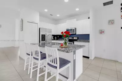 157 SE 21st Ter, Homestead, FL 33033 - Photo 12