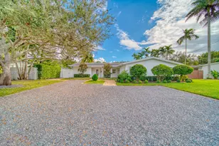 7621 SW 65th Pl, South Miami, FL 33143 - Photo 2