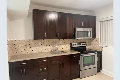 219 SW 9 Ave #2, Miami, FL 33130 - Photo 12