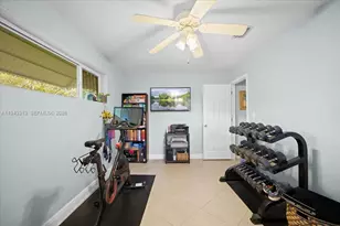 1864 SW 37th Ave, Fort Lauderdale, FL 33312 - Photo 16