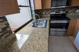 6551 NW 170th Terrace, Hialeah, FL 33015 - Photo 26