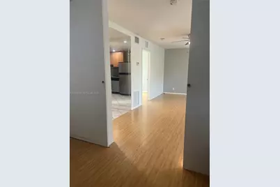 225 SE 16th Ave #8, Fort Lauderdale, FL 33301 - Photo 10