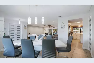 5921 SW 17th St, Plantation, FL 33317 - Photo 12