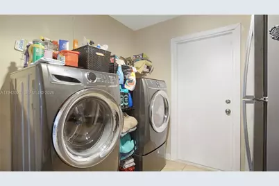 5921 SW 17th St, Plantation, FL 33317 - Photo 46