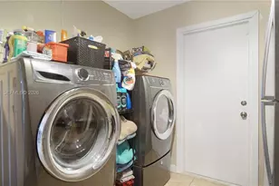 5921 SW 17th St, Plantation, FL 33317 - Photo 46