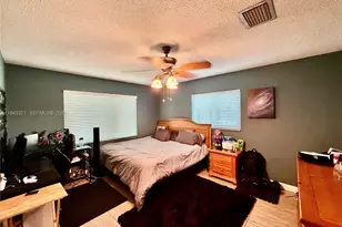 5921 SW 17th St, Plantation, FL 33317 - Photo 28