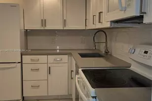 9381 E Bay Harbor Dr, Bay Harbor Islands, FL 33154 - Photo 14