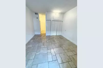 20505 E Country Club Dr #135, Aventura, FL 33180 - Photo 4