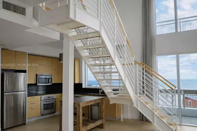 60 SW 13th St #4201, Miami, FL 33130 - Photo 6