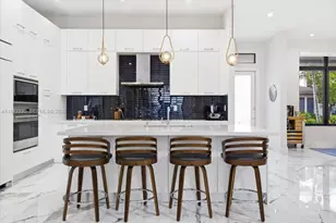 8156 NW 48th Terrace, Doral, FL 33166 - Photo 12