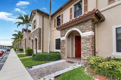 749 SE 32nd Ter #749, Homestead, FL 33033 - Photo 1