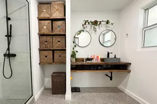 1059 Washington St, Hollywood, FL 33019 - Photo 24