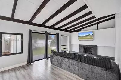 19620 NW 6th Ct, Miami Gardens, FL 33169 - Photo 4