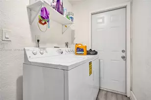 19620 NW 6th Ct, Miami Gardens, FL 33169 - Photo 30