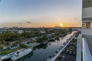 2020 NE 135th St, North Miami, FL 33181 - Photo 2