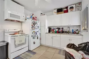 1748 NW 57th St, Miami, FL 33142 - Photo 8