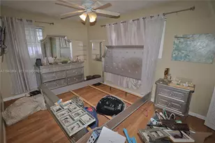 8571 NW 10th St, Pembroke Pines, FL 33024 - Photo 8