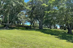 1831 Sabal Palm Dr, Davie, FL 33324 - Photo 46