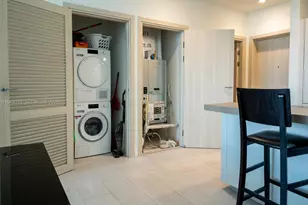 1000 Brickell Plaza, Miami, FL 33131 - Photo 30