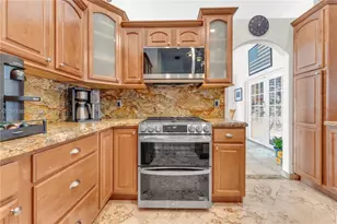 9125 NW 172nd Terrace, Hialeah, FL 33018 - Photo 6