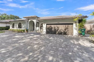 9125 NW 172nd Ter, Hialeah, FL 33018 - Photo 52