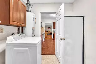18715 SW 99th Rd, Cutler Bay, FL 33157 - Photo 24