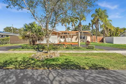 18715 SW 99th Rd, Cutler Bay, FL 33157 - Photo 10