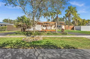 18715 SW 99th Rd, Cutler Bay, FL 33157 - Photo 10