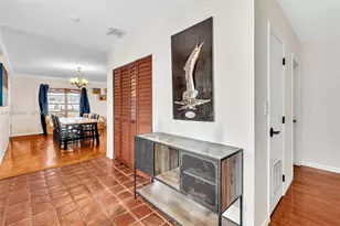 18715 SW 99th Rd, Cutler Bay, FL 33157 - Photo 12