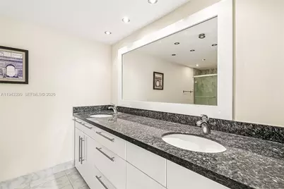 1890 S Ocean Dr #1907, Hallandale Beach, FL 33009 - Photo 18