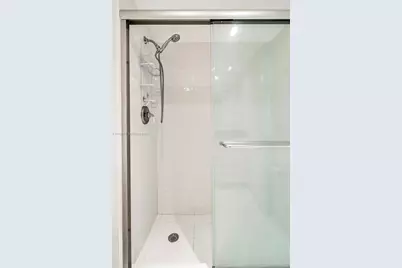 1890 S Ocean Dr #1907, Hallandale Beach, FL 33009 - Photo 24