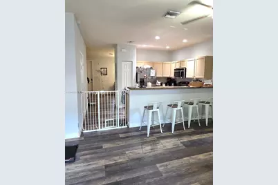3203 SE 7th St, Homestead, FL 33033 - Photo 16