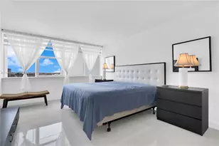 3140 S Ocean Dr, Hallandale Beach, FL 33009 - Photo 20