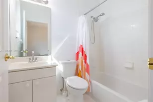 2763 Oakbrook Dr, Weston, FL 33332 - Photo 44