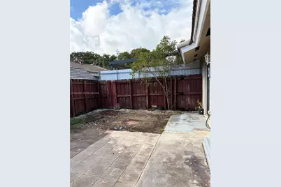 26140 SW 138th Ave, Homestead, FL 33032 - Photo 14