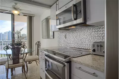 210 174th St #1008, Sunny Isles Beach, FL 33160 - Photo 4