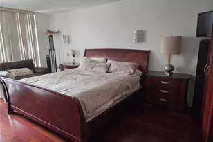 210 174th St, Sunny Isles Beach, FL 33160 - Photo 10