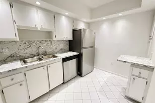 919 Hillcrest Dr, Hollywood, FL 33021 - Photo 10