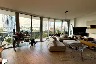 488 NE 18th St, Miami, FL 33132 - Photo 4