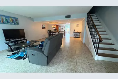 808 NE 27th Ave #808, Hallandale Beach, FL 33009 - Photo 10
