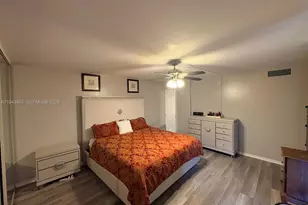 279 Woodland Rd, Palm Springs, FL 33461 - Photo 10