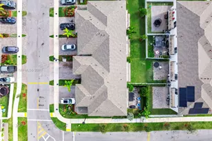 818 SE 17th St, Homestead, FL 33034 - Photo 32