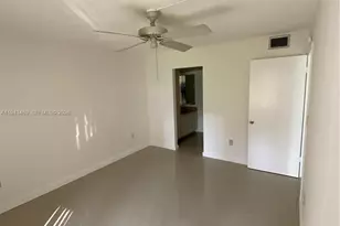 8015 SW 107th Ave, Miami, FL 33173 - Photo 32