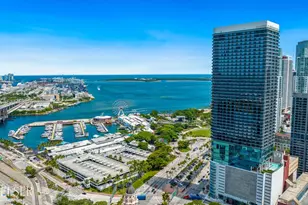 398 NE 5th St, Miami, FL 33132 - Photo 32